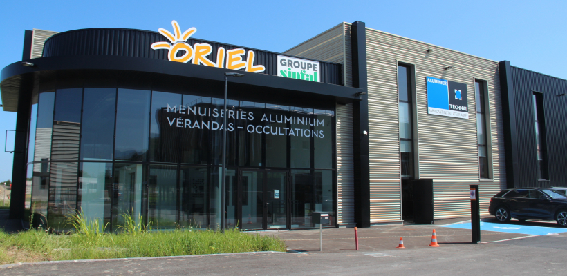 Le nouveau bâtiment d'Oriel est à quelques pas de l'ancien où se trouve toujours Sinfal. 